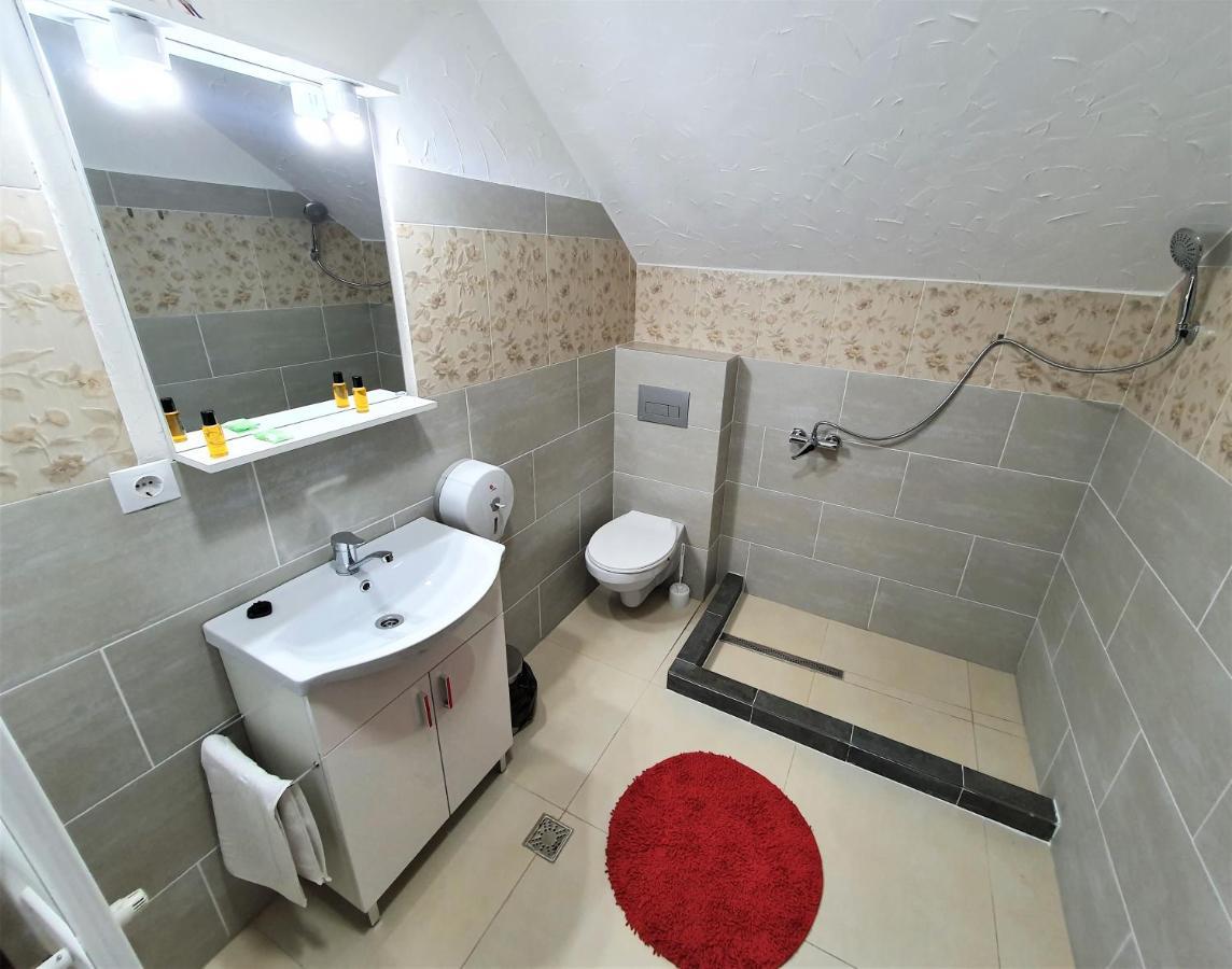 Ari Events Hotell Caseiu Exteriör bild
